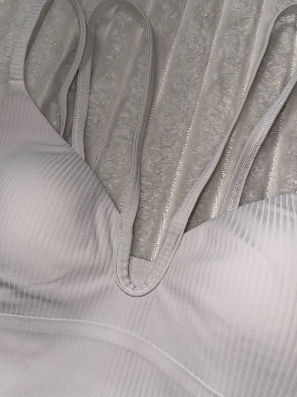 Lululemon Like a Cloud Strappy Longline Ribbed Bra *Light Support - Picture 2 of 7